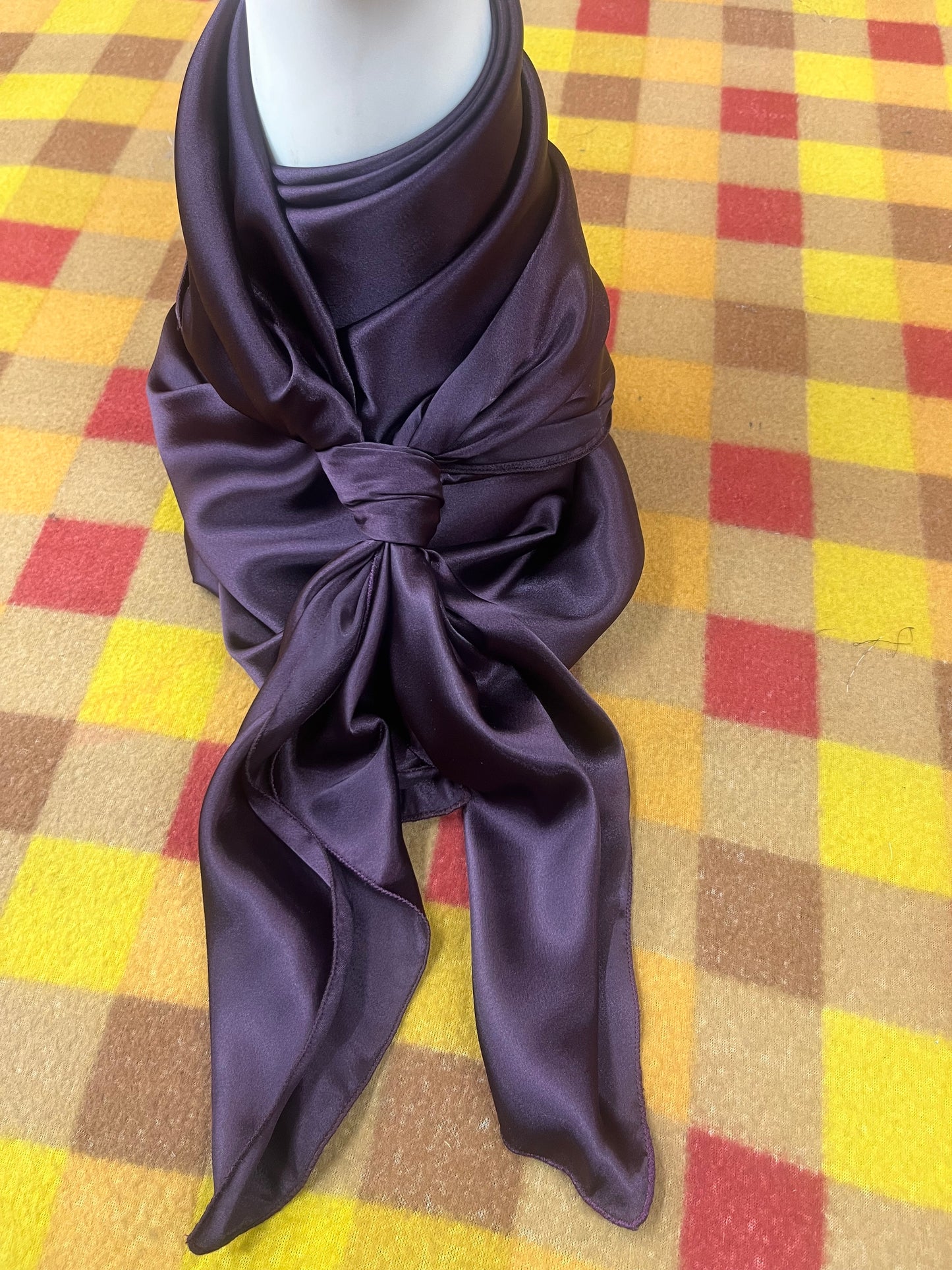 WildRag 45x45 eggplant