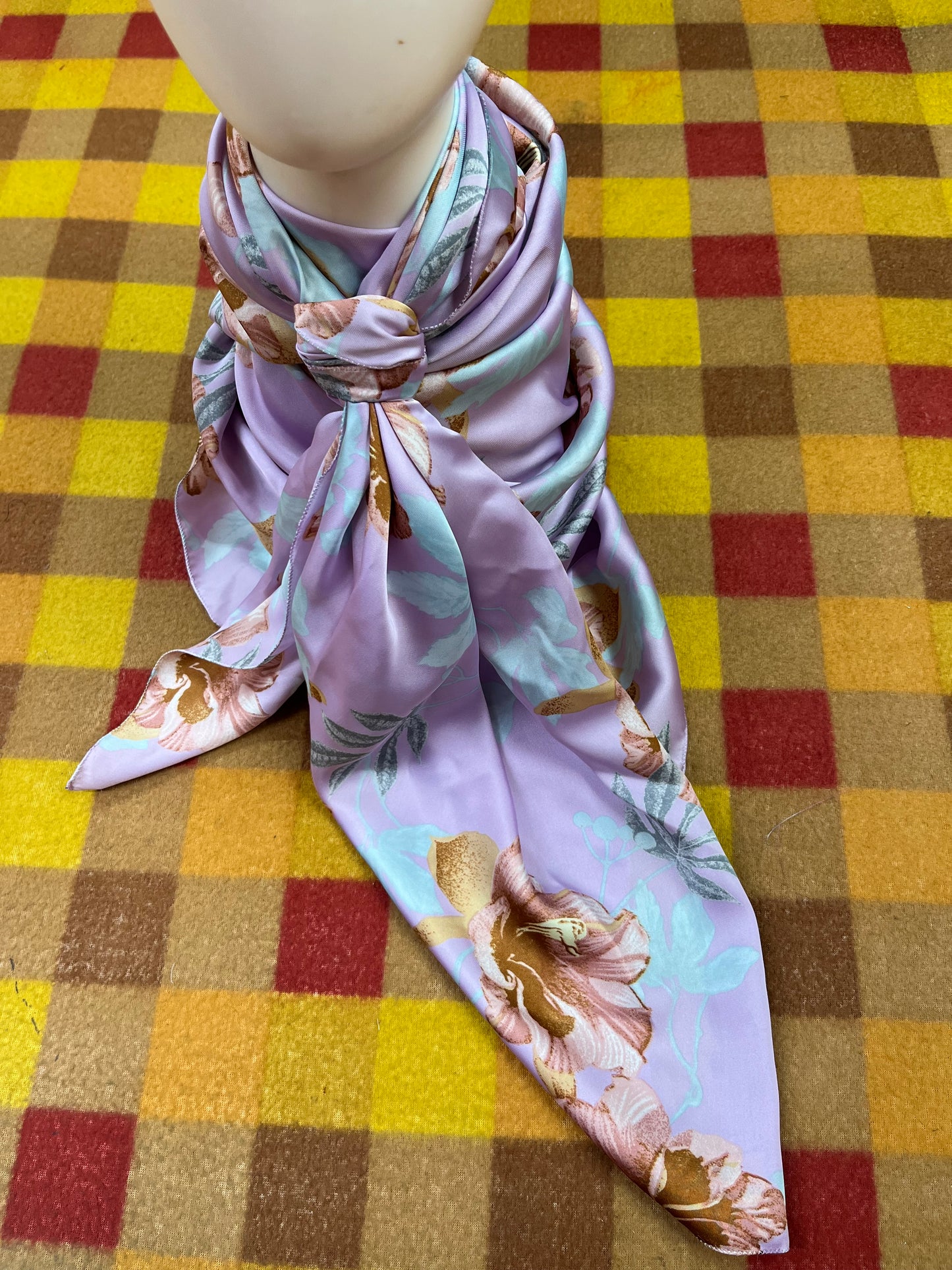 WildRag 45x45 lavender floral
