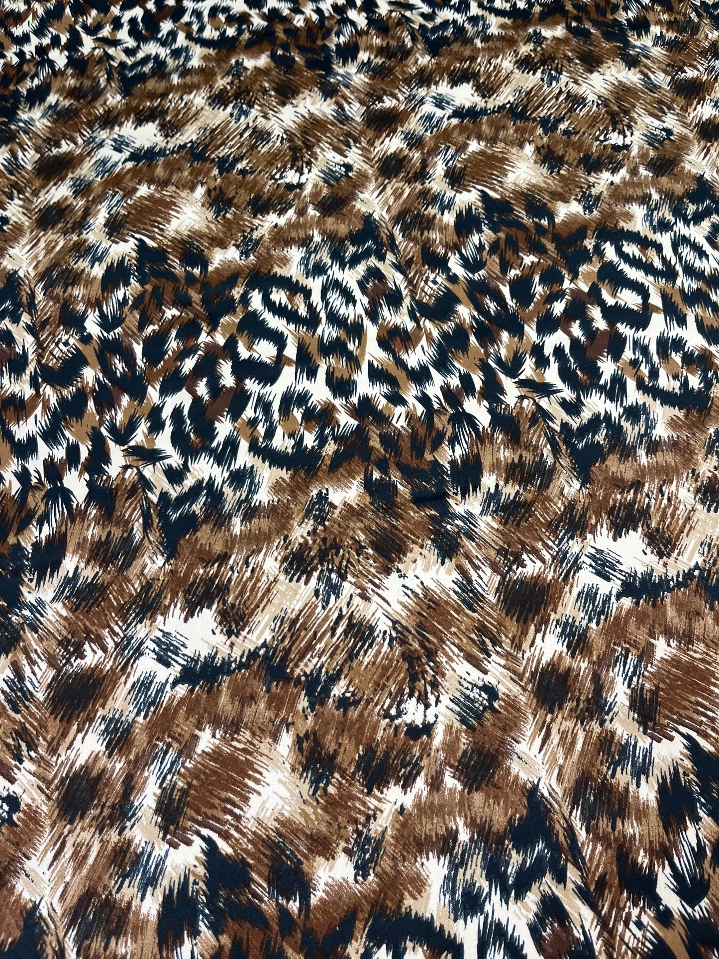 Wild Rag 45x45 brown/black animal print