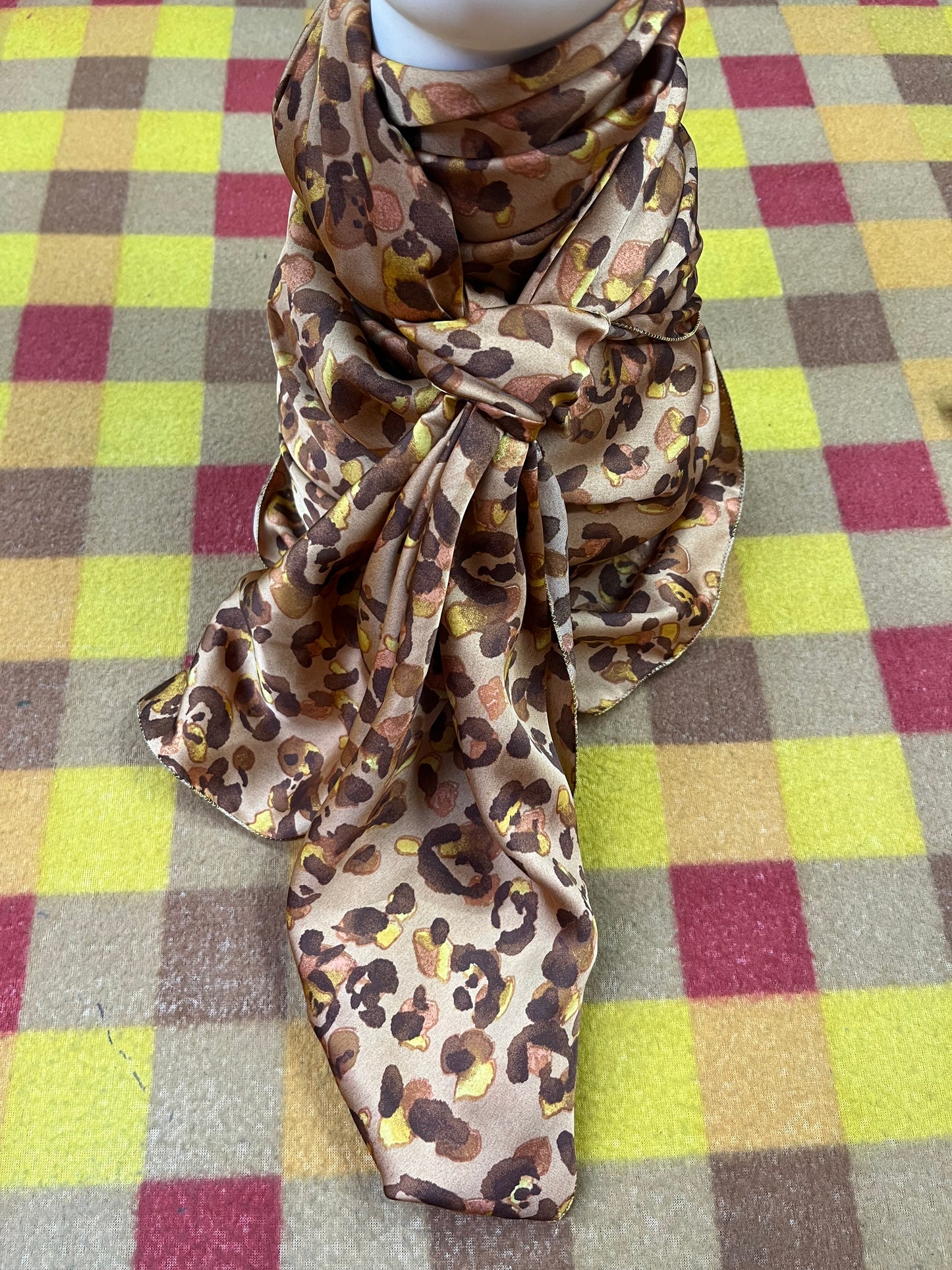 WildRag 45x45 leopard print