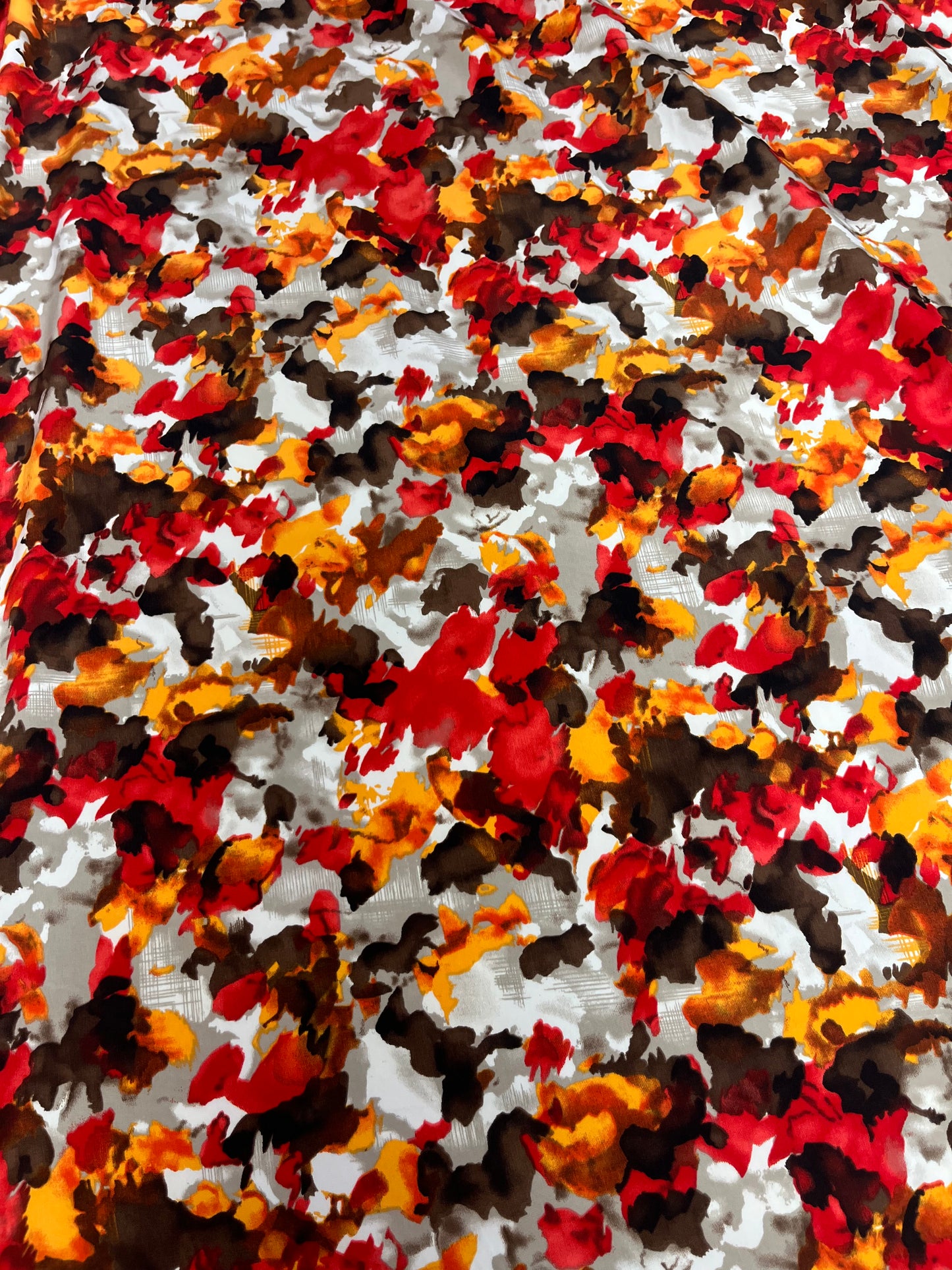 Wilde Rag 45x45 red/orange/brown/white leaf/camo