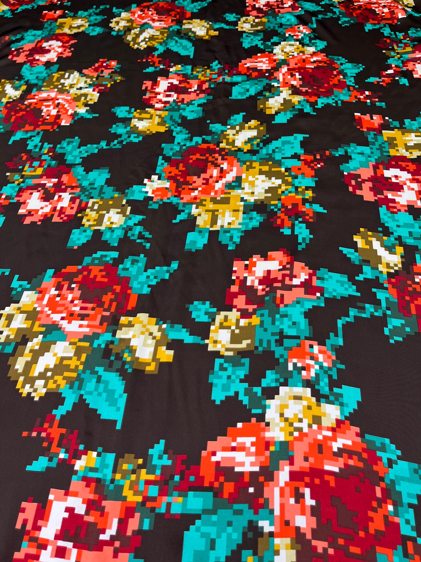 Wild Rag 45x45 brown/teal/red pixel floral