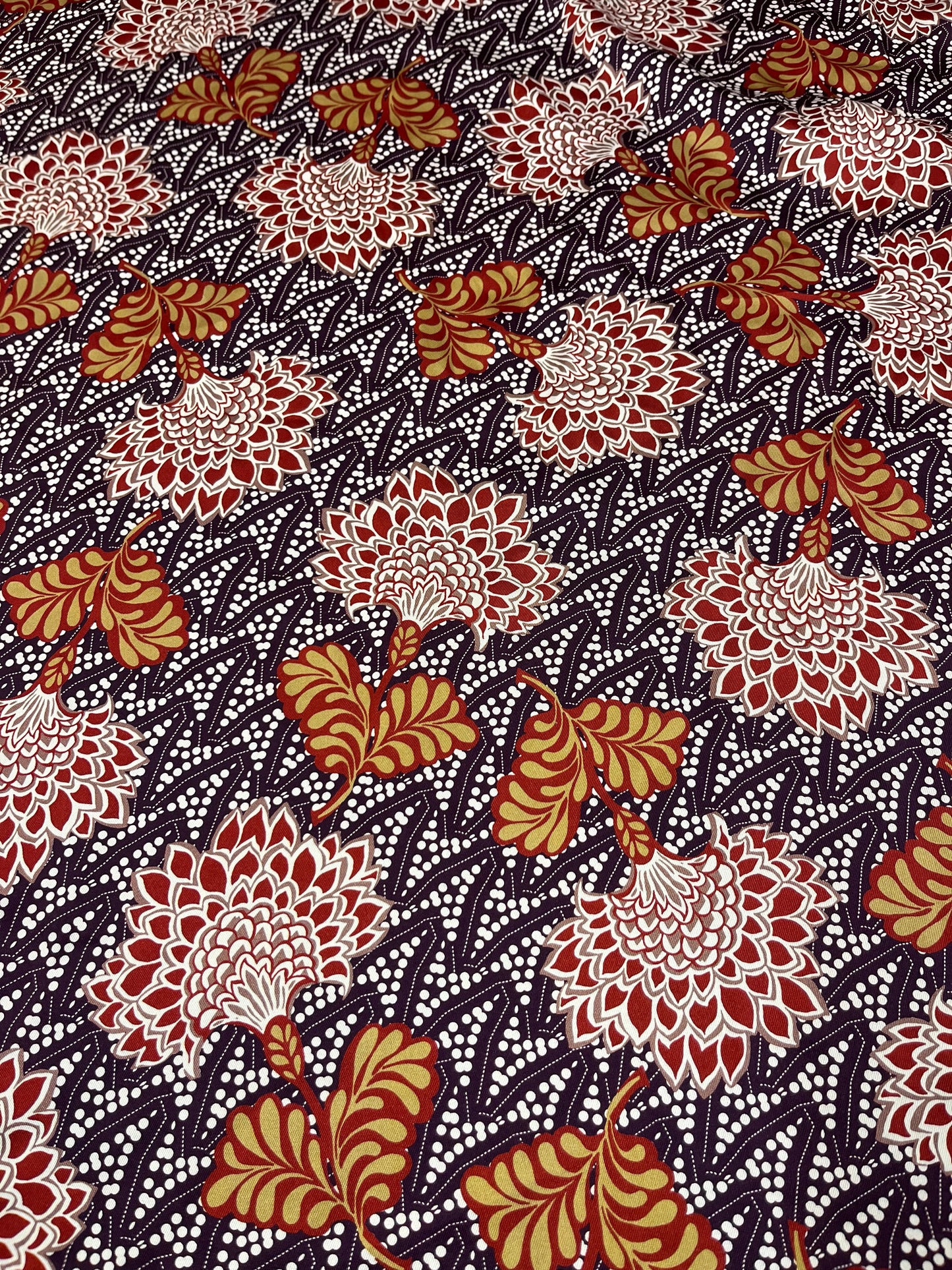 WildRag 45x45 maroon/burnt red floral