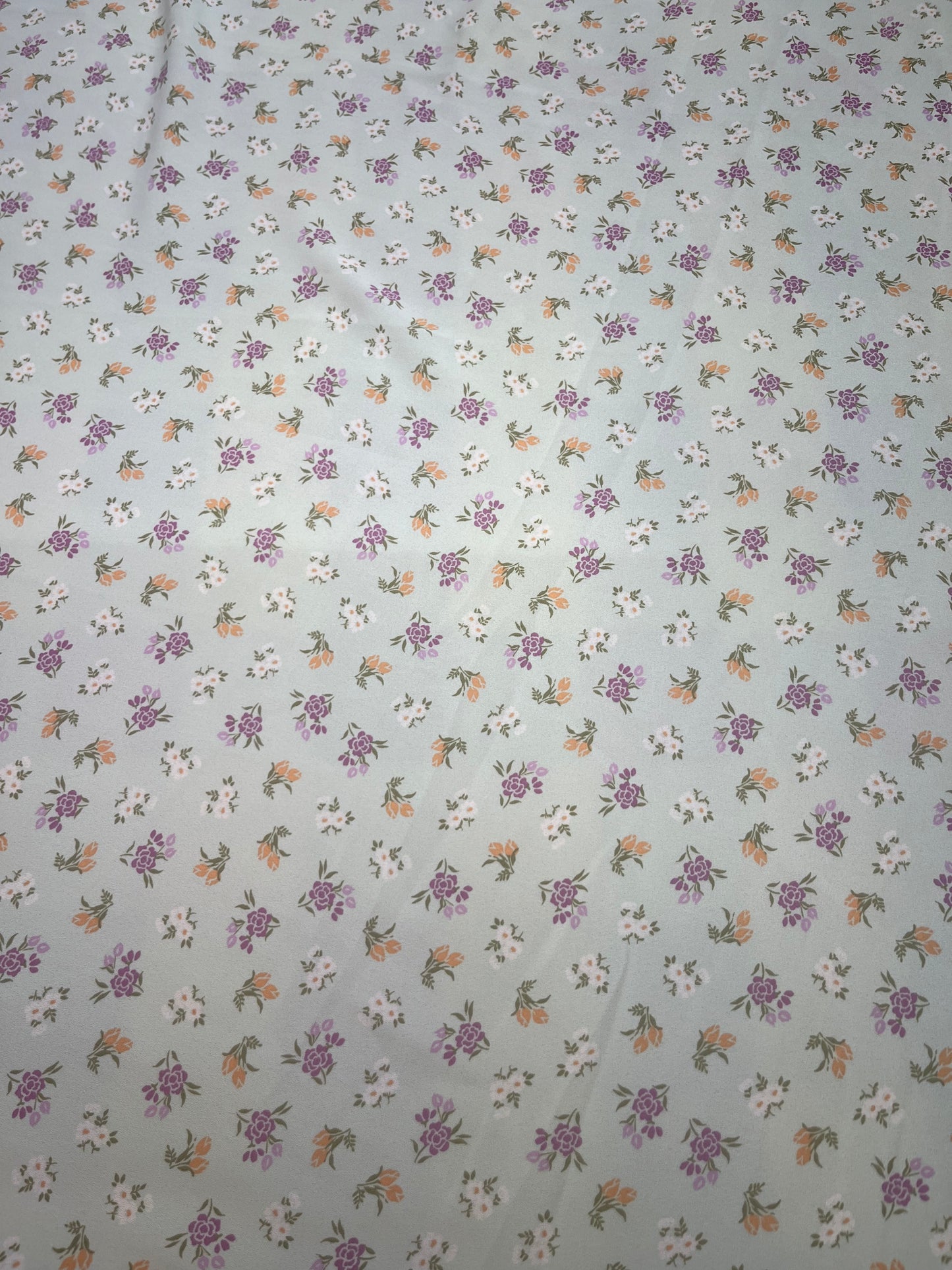 Wild Rag 45x45 light green/pink/orange floral