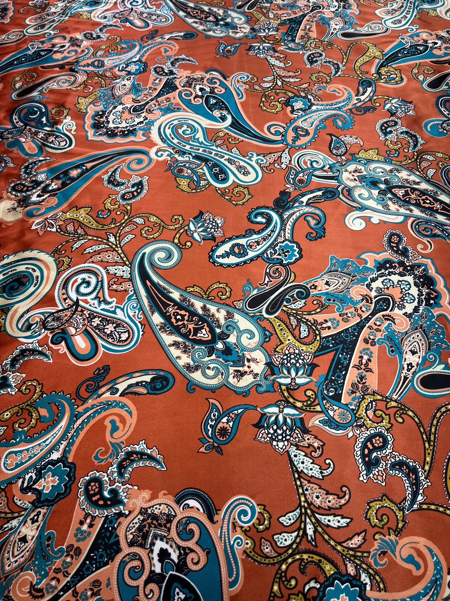 Wild Rag 45x45 burnt orange/teal paisley