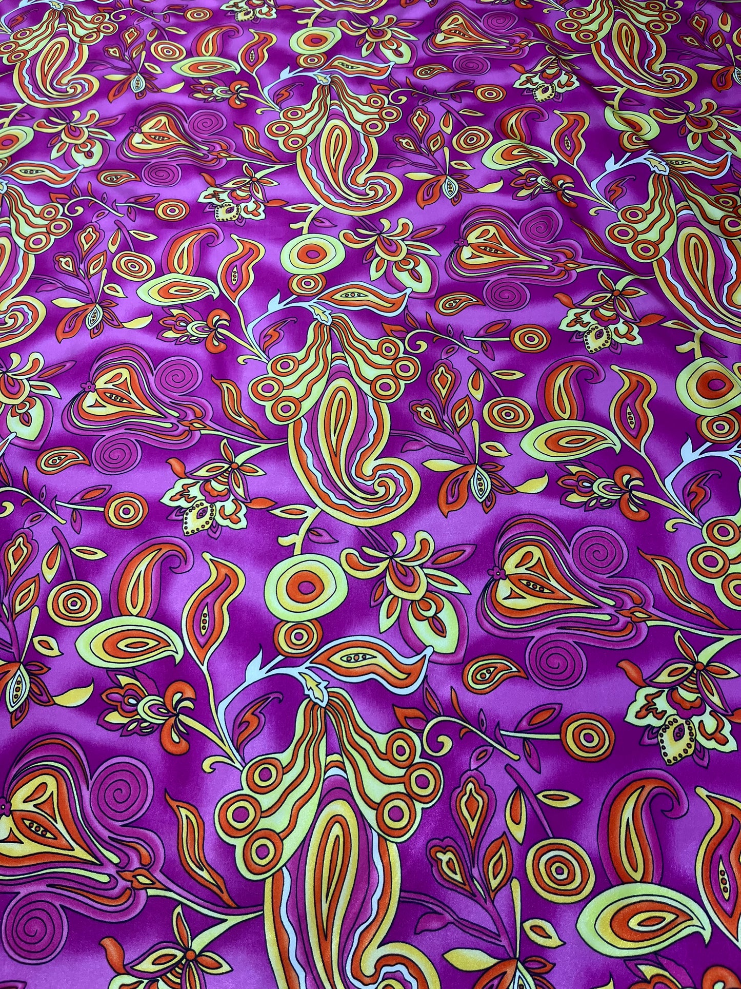 Wild Rag 45x45 pink/orange/yellow paisley floral