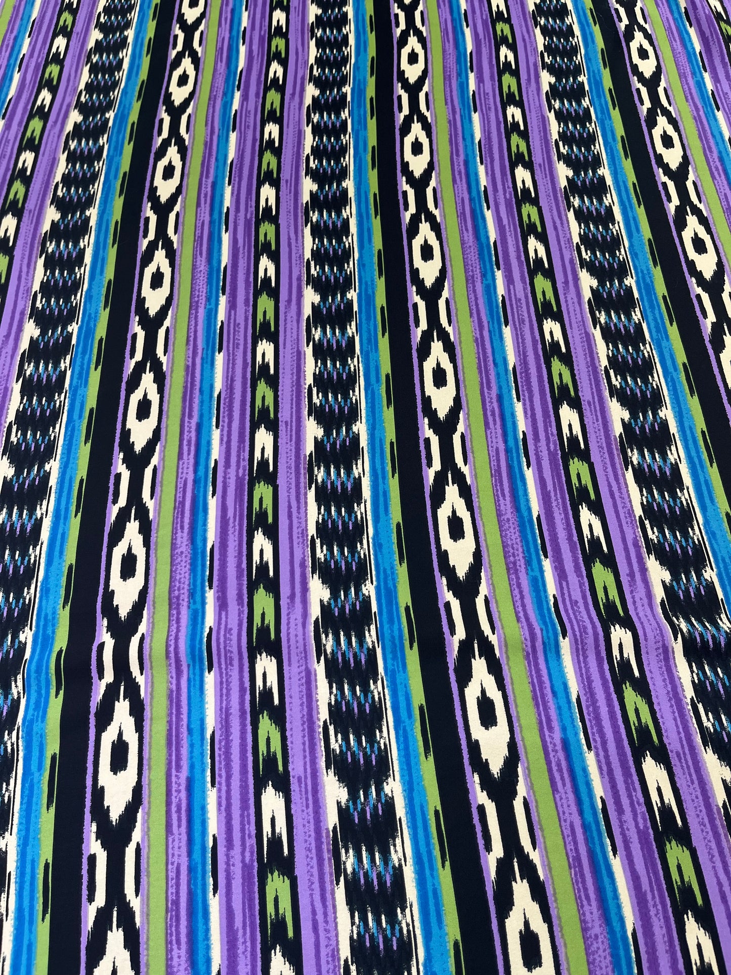 Wild Rag 45x45 purple/blue /green/black tribal