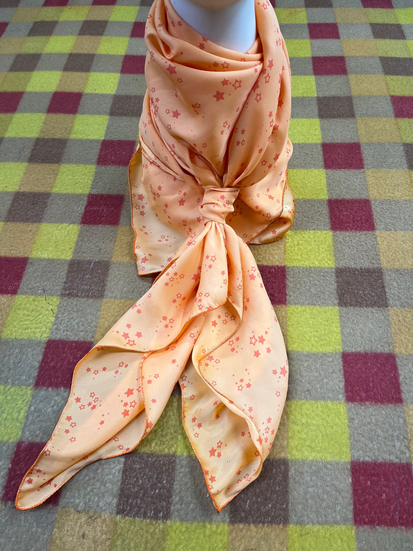 Wild Rag 45x45 orange stars