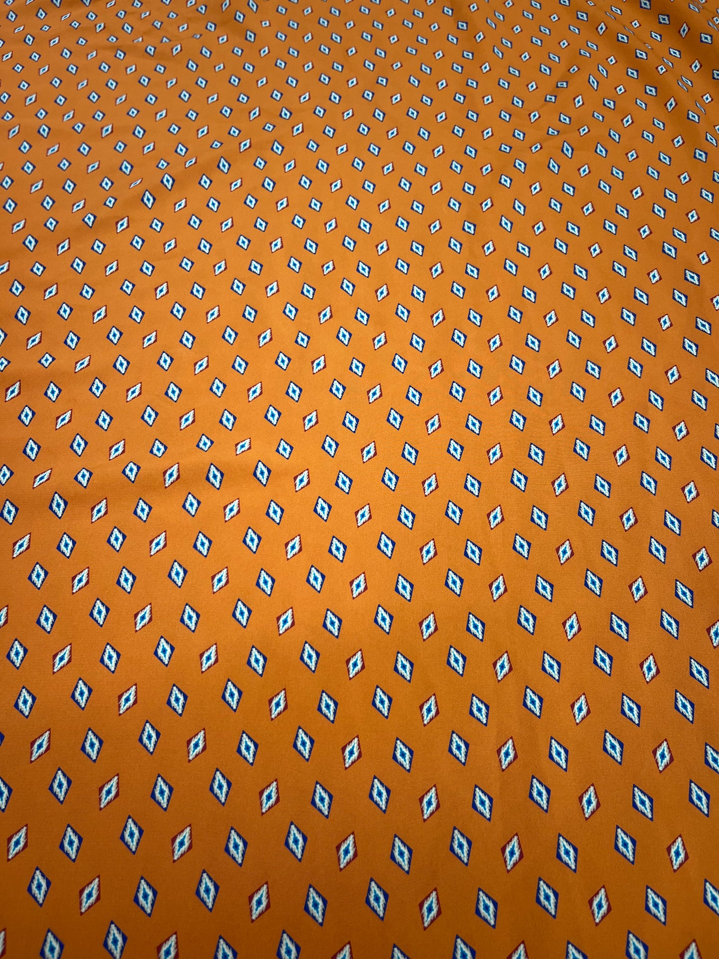 Wild Rags 45x45 orange tiny diamond