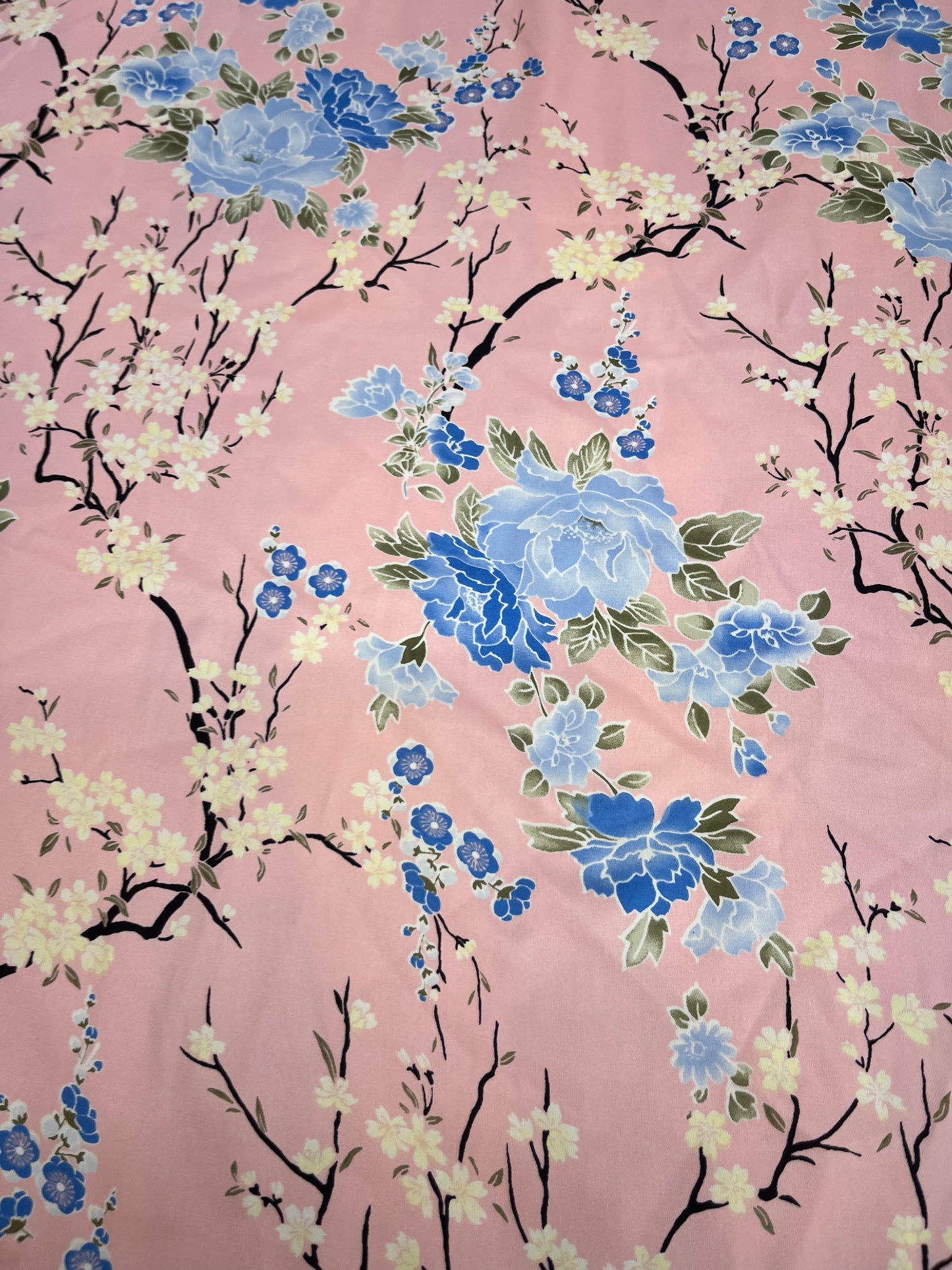 Wild Rag 45x45 pink/blue/white floral