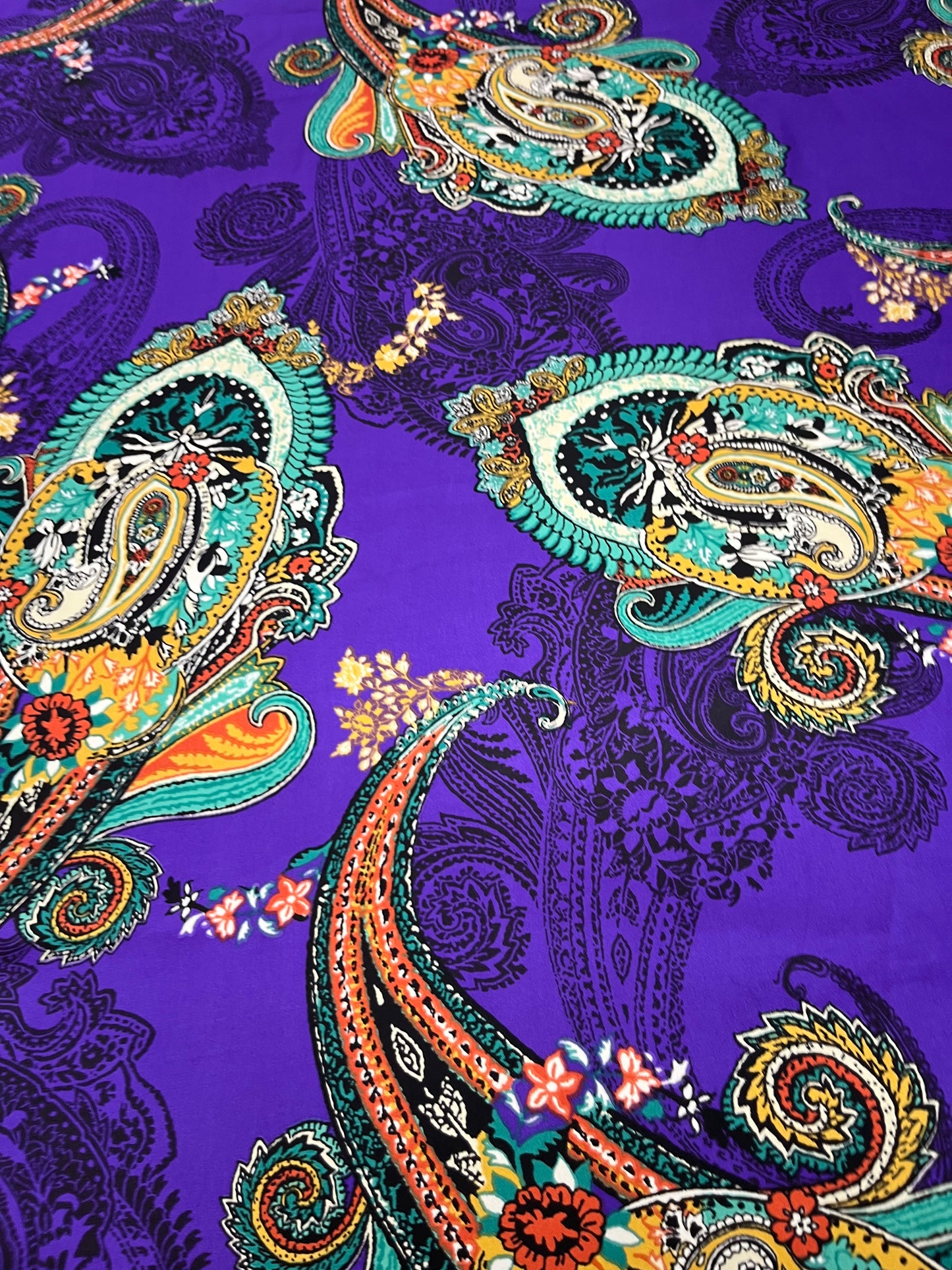 Wild Rag 45x45 purple/orange/turquoise paisley