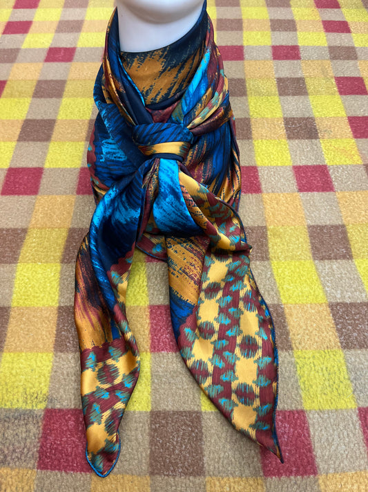 Wild Rag 45x45 blue/rust/gold arrow bloch