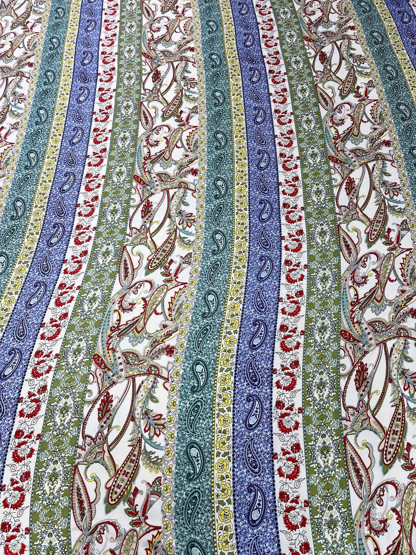 Wild Rag 45x45 blue/green/yellow stripe paisley