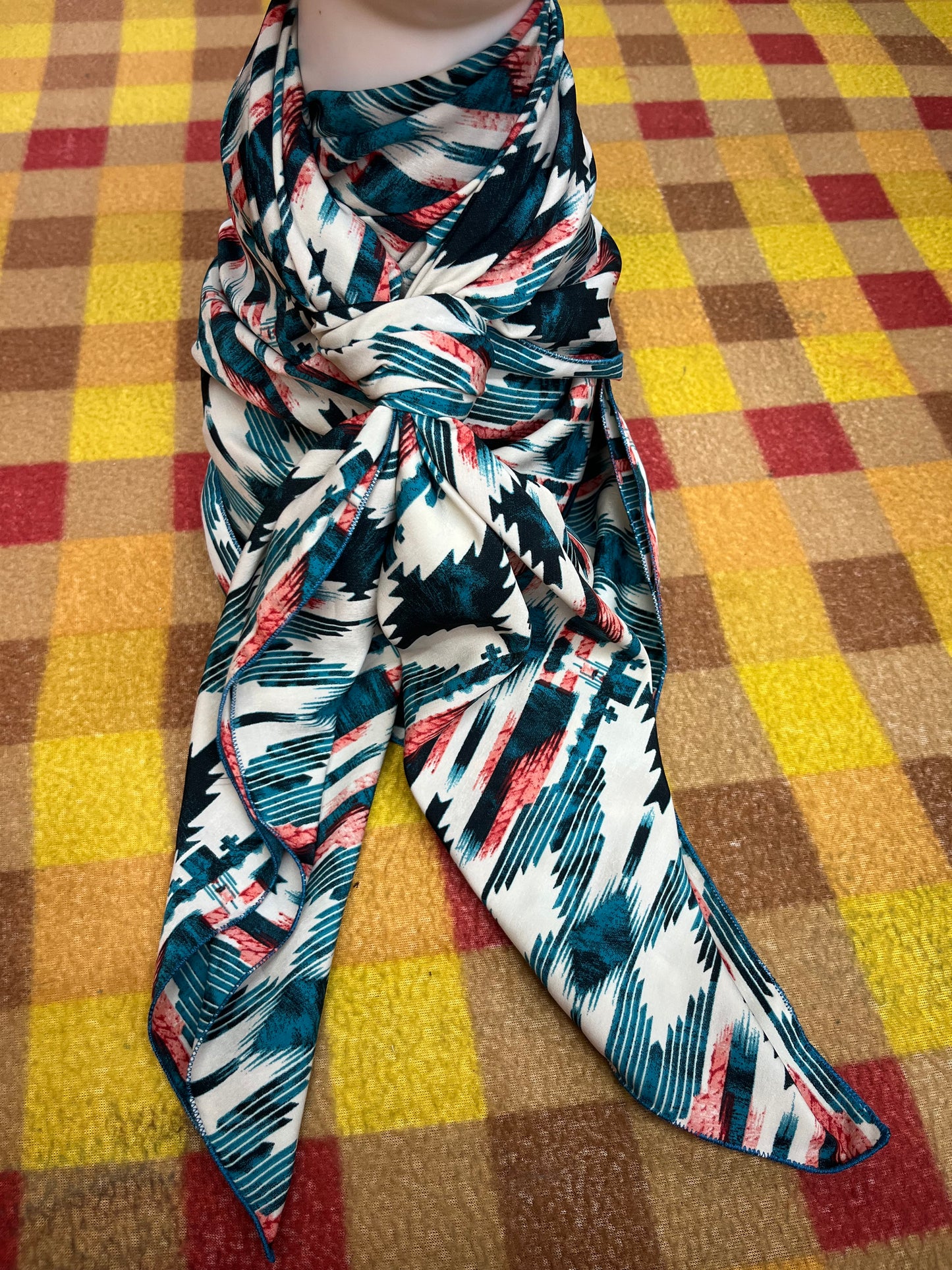 Wild Rag 45x45 teal/red tribal