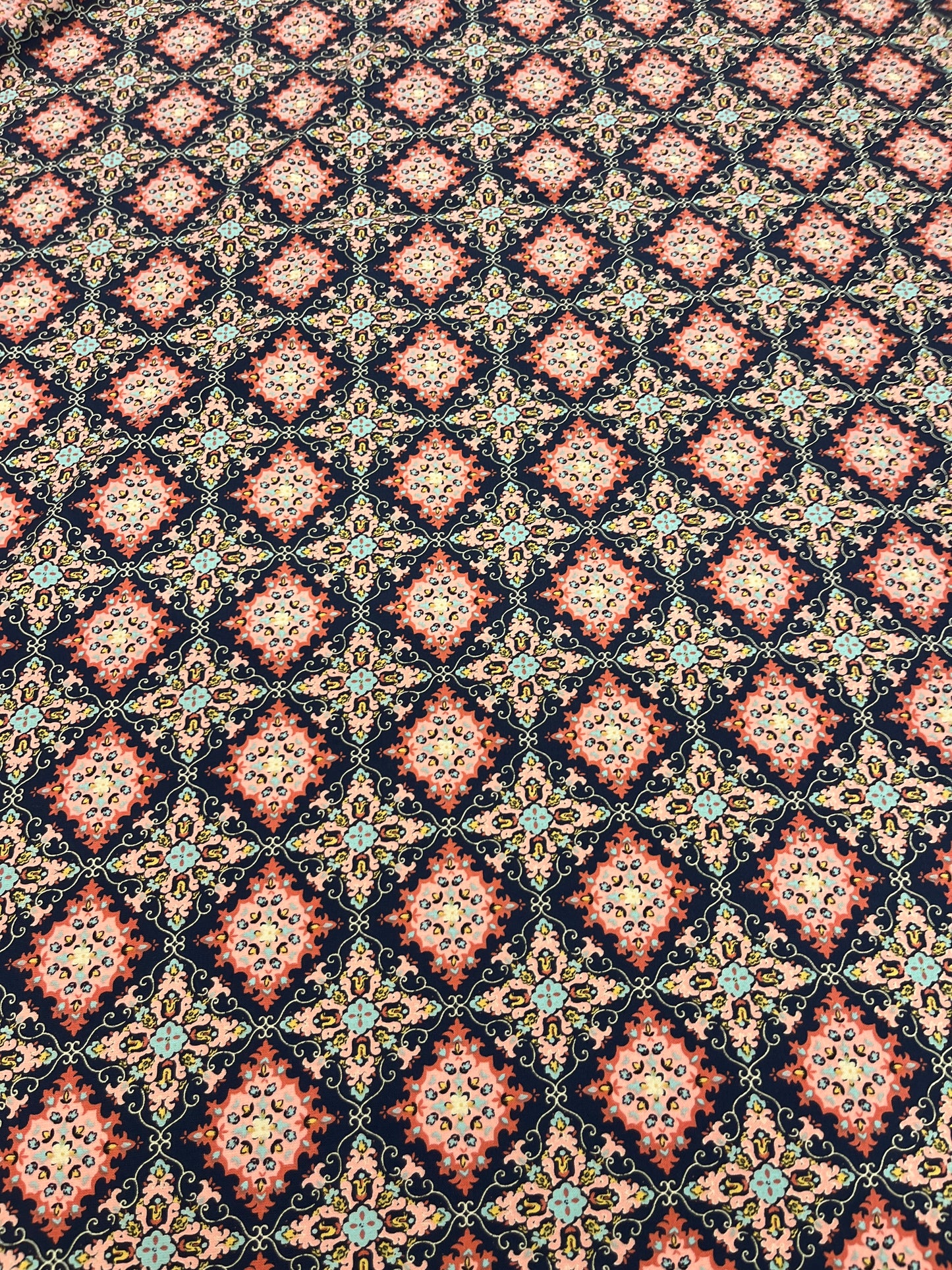 Wild Rag 45x45 coral/navy/turquoise chevron