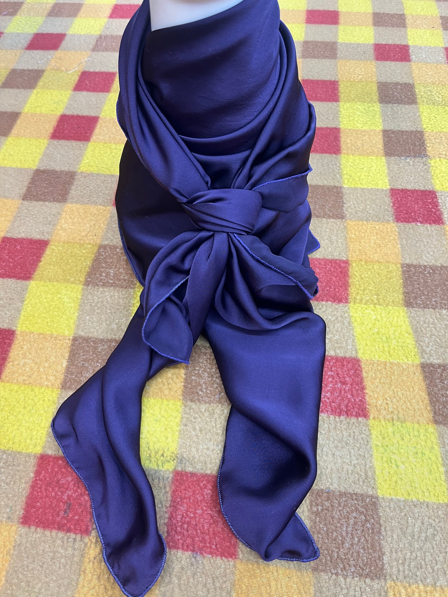 WildRag 45x45 eggplant solid lightweight