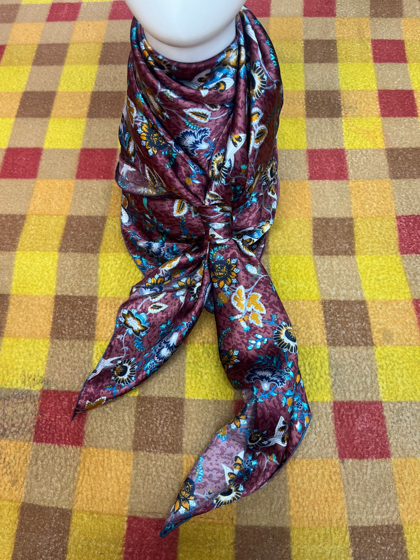 Wild Rag 45x45 maroon/ blue orange floral