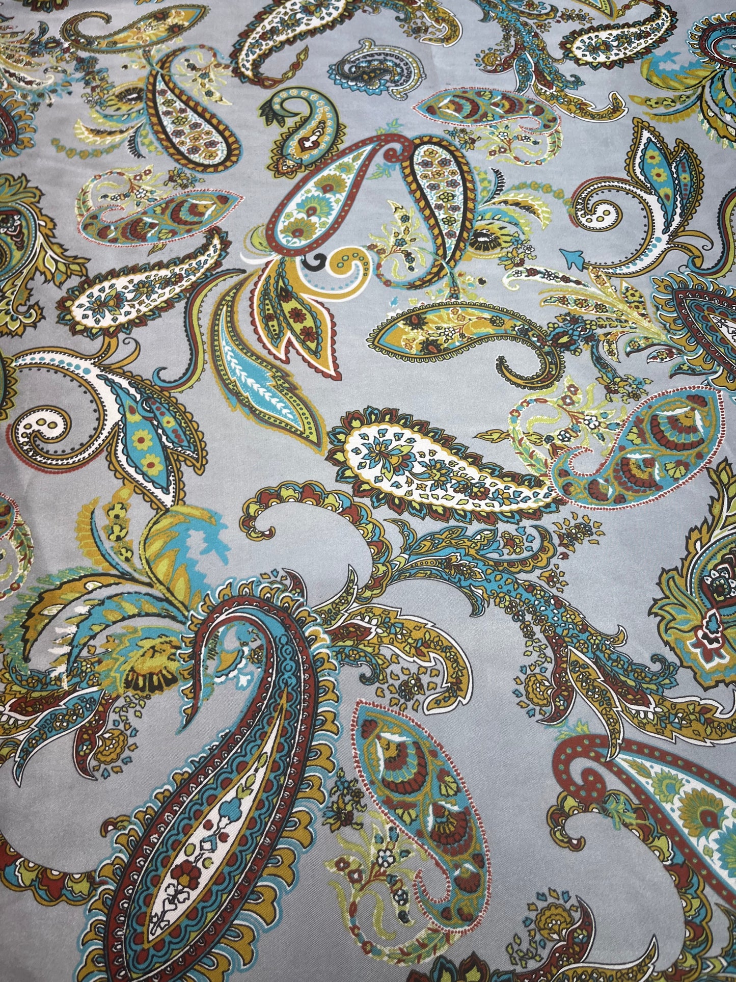 Wild Rag 45x45 silver/teal/gold paisley