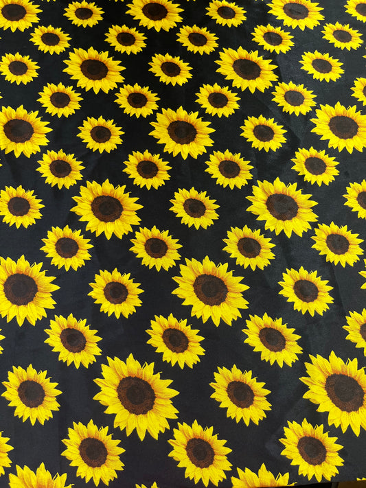 Wild Rag 45x45 Black/ sunflowers