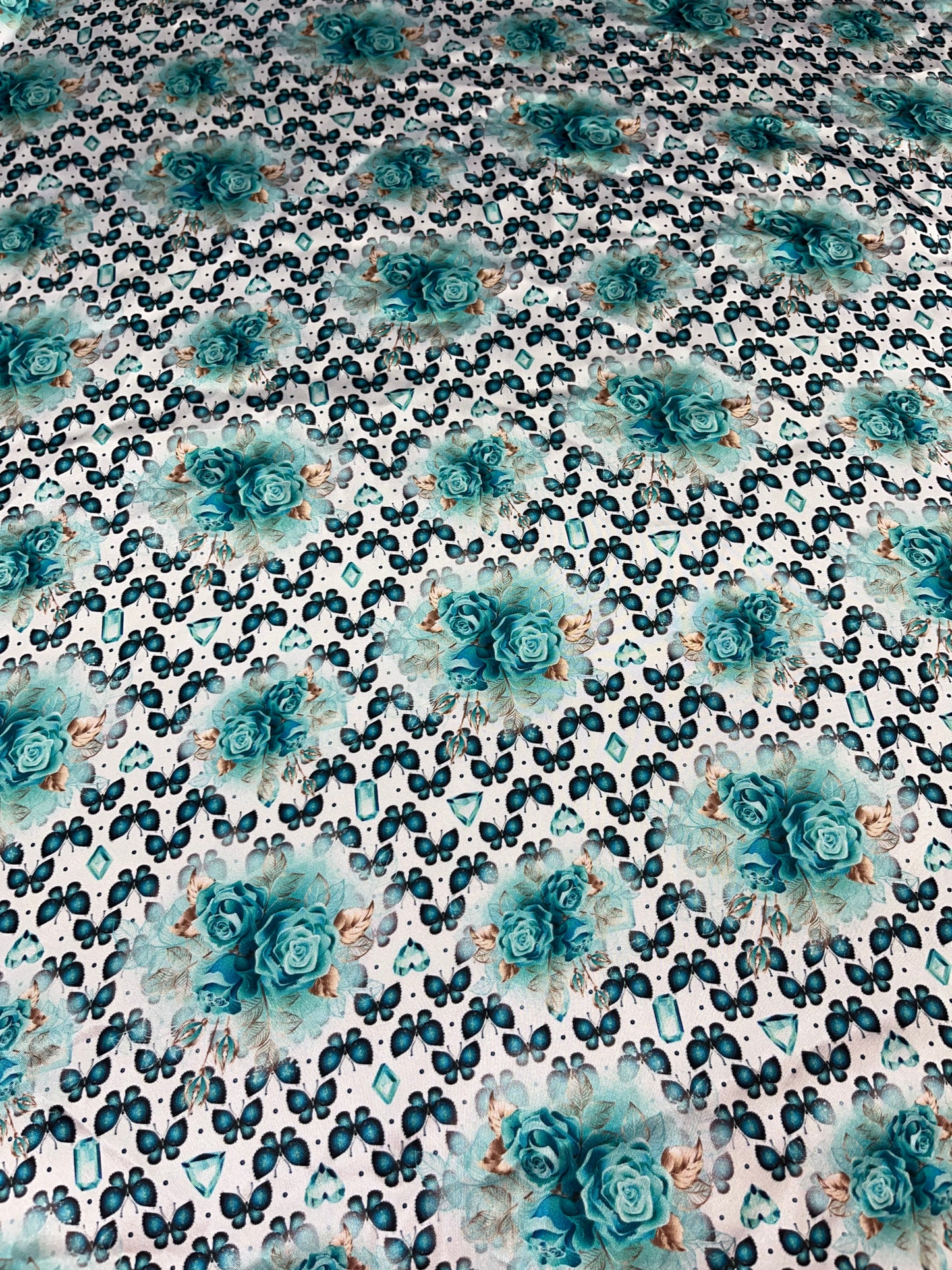Wild Rag 45x45 turquoise roses/ butterfly’s