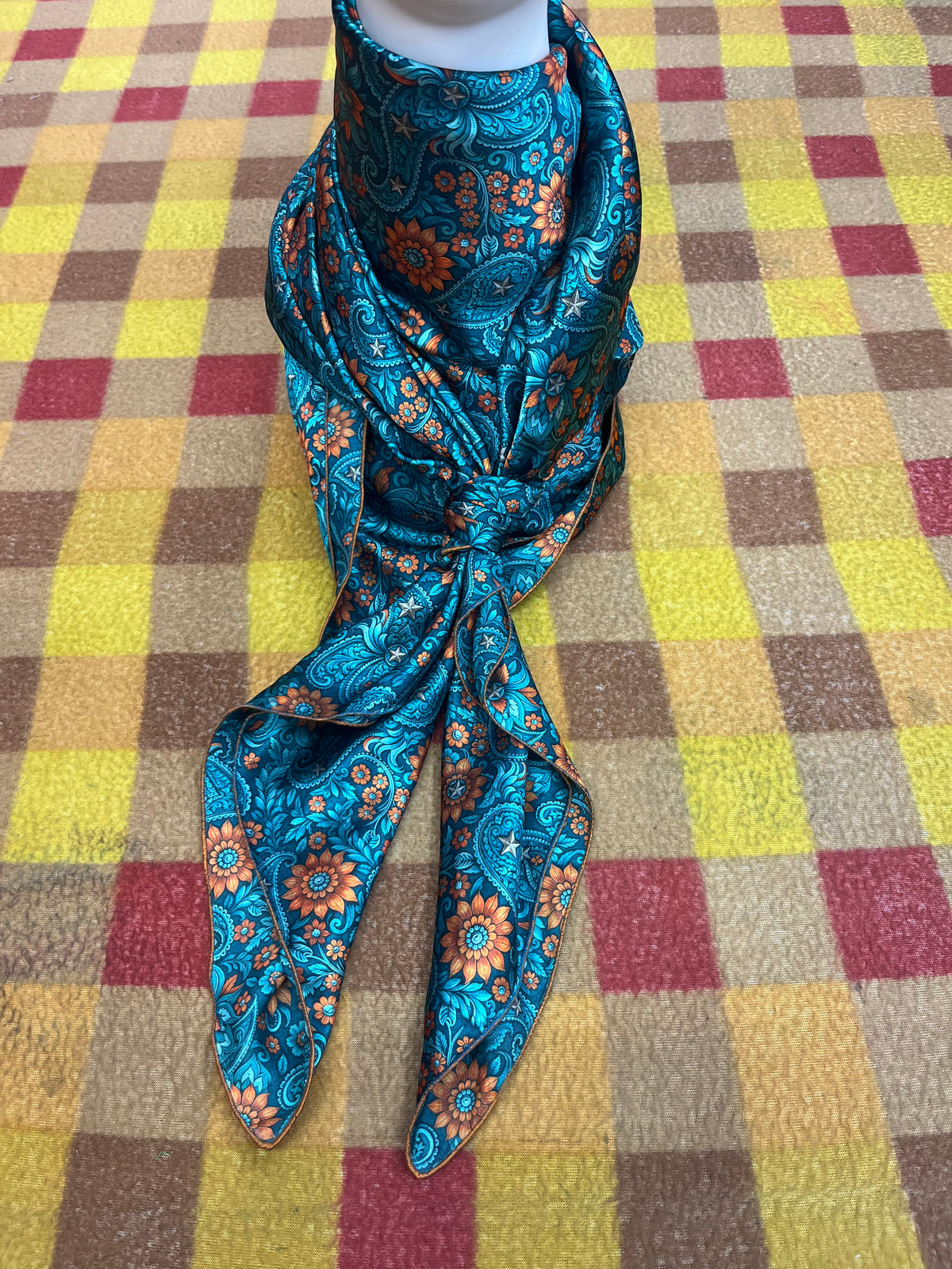 Wild Rag 45x45 teal/gold paisley/floral leather tool