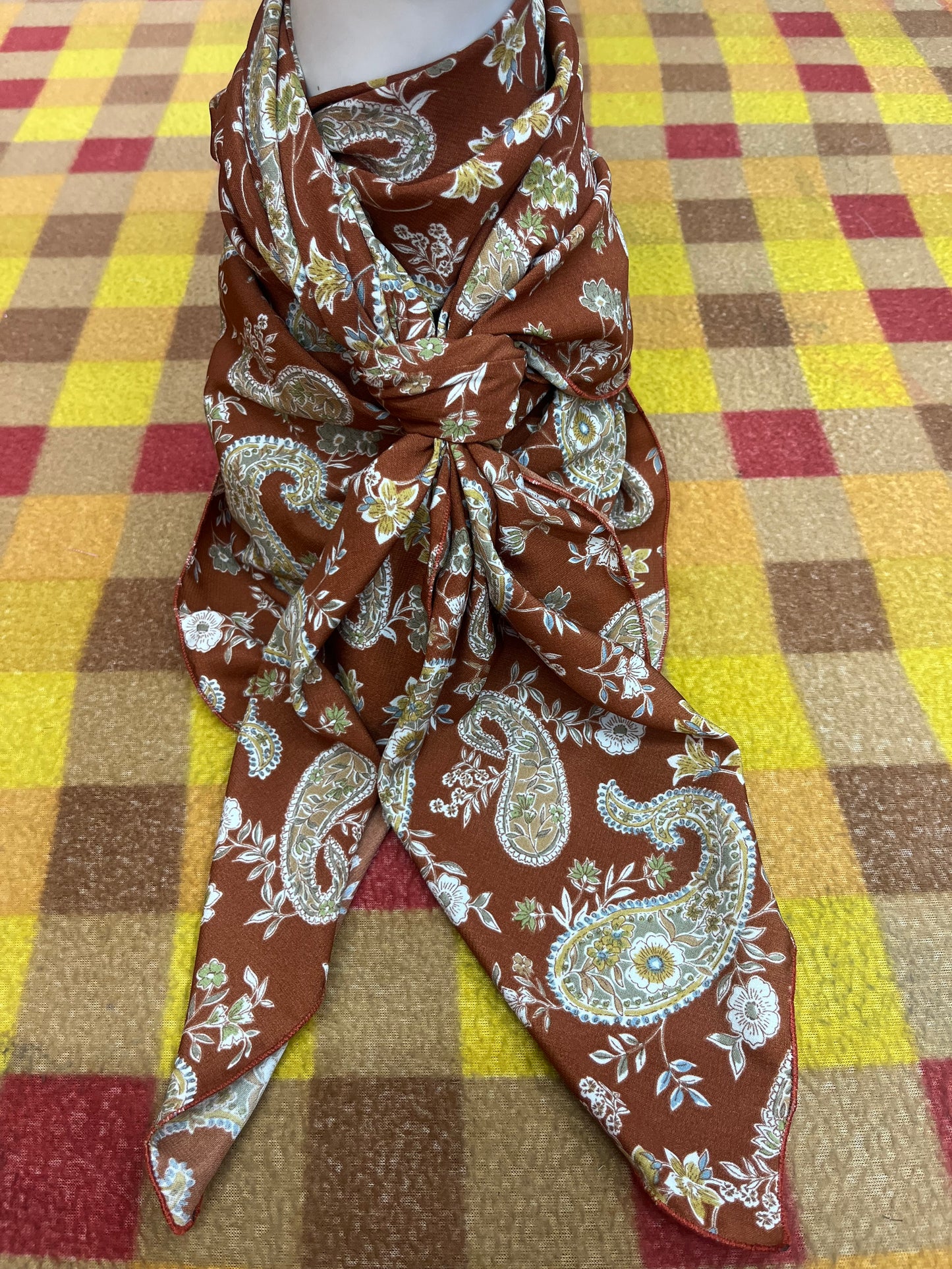 Wid Rag 45x45 Rust/gold/ paisley