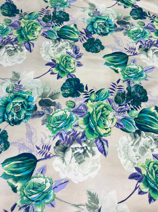 Wild Rag 45x45 cream/ green/teal/white roses
