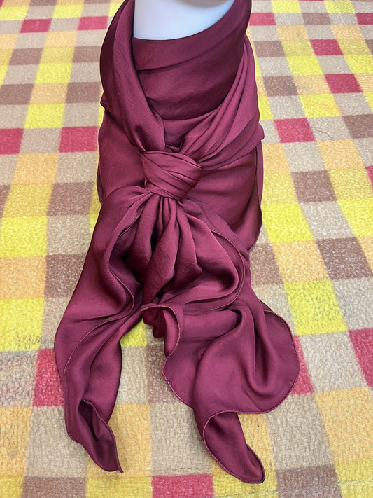 Wild Rag 45x45 burgundy solid light fabric