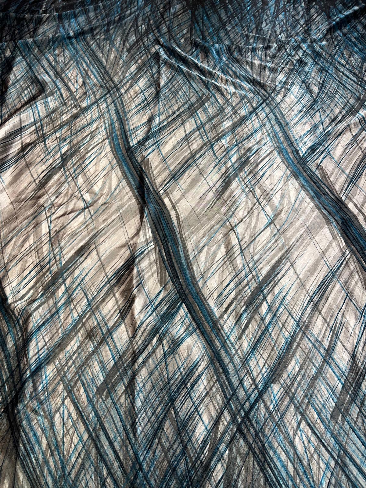 Wild Rag 45x45 silver/teal/black hairlines