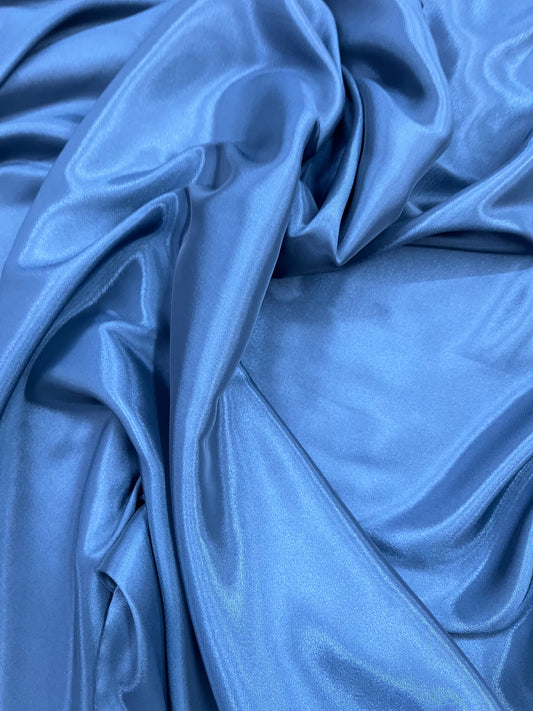 Wild Rag 45x45 solid navy teal