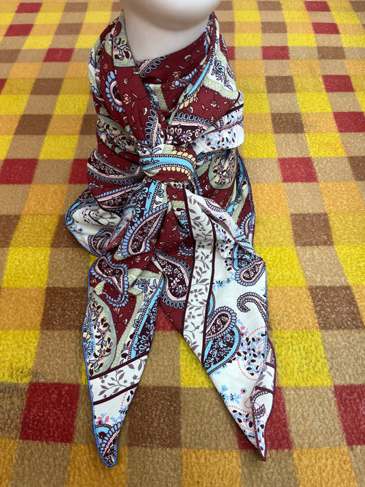 Wilde Rag 45x45 red/blue/white paisley