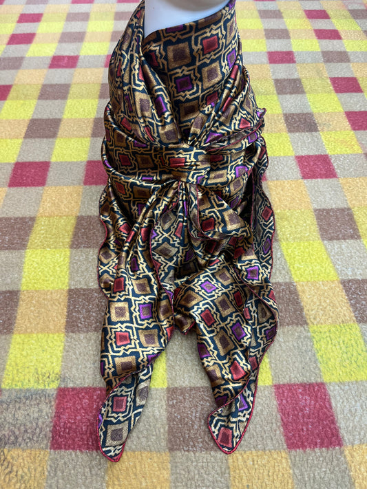 Wild Rag 45x45 purple/red/gold diamond