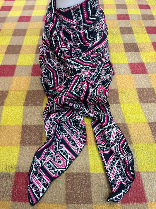 Wild Rag 45x45 black/ pink/ medallion