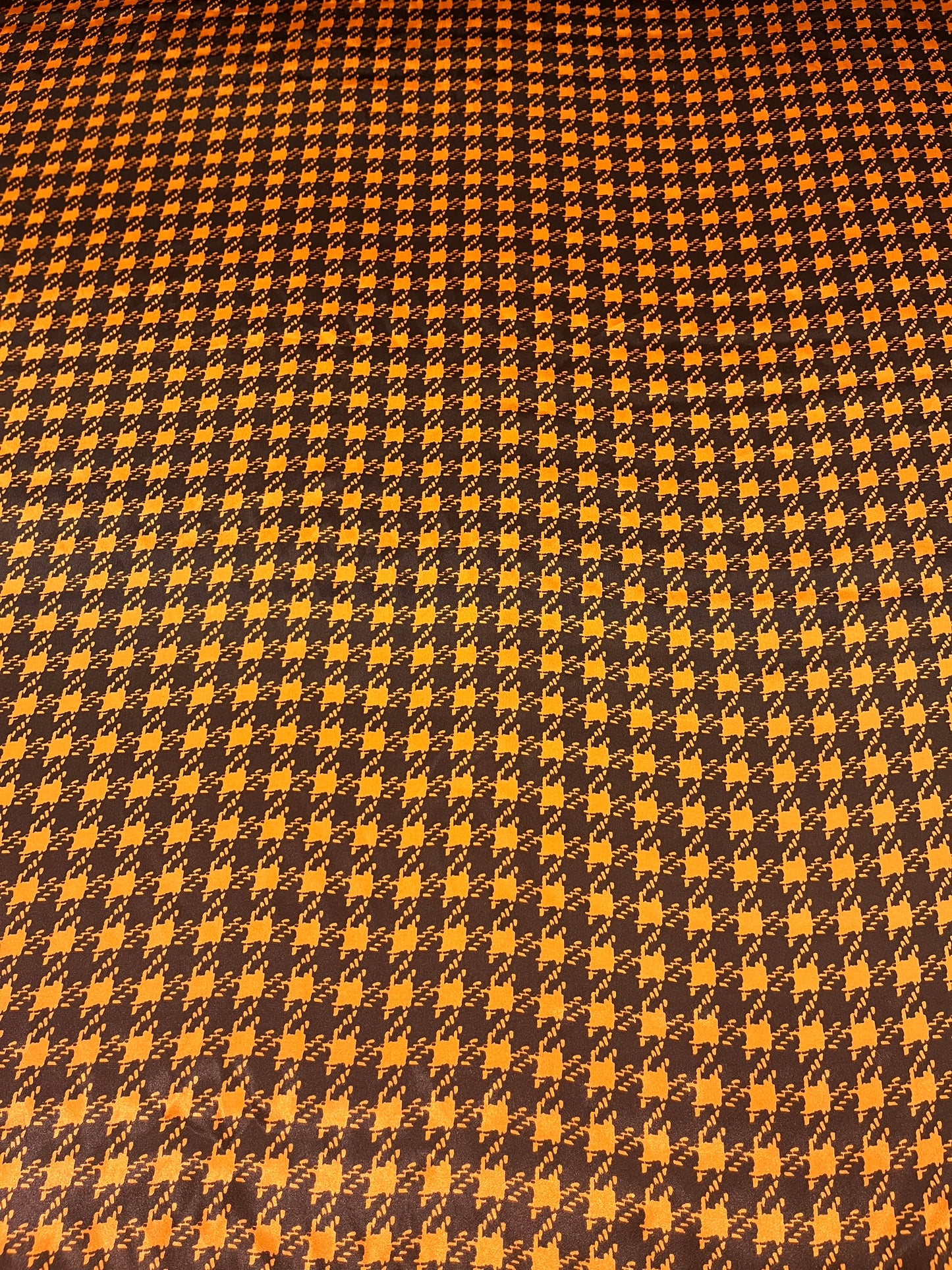 Wild Rag 45x45 orange/brown houndstooth