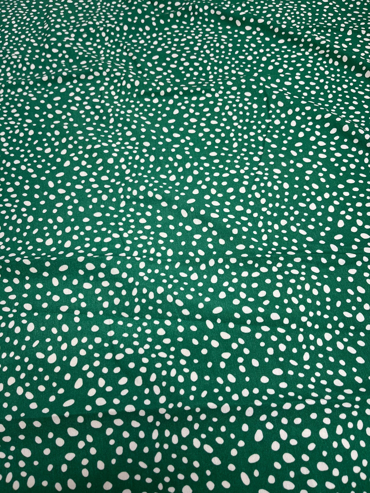 Wild Rag45x45 Green/white polka dot