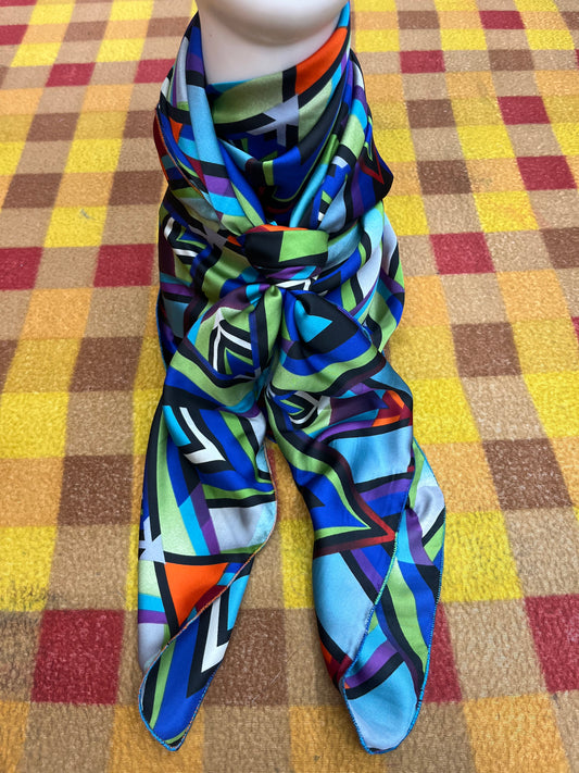 Wild Rag 45x45 green/blue/purple/red diamond