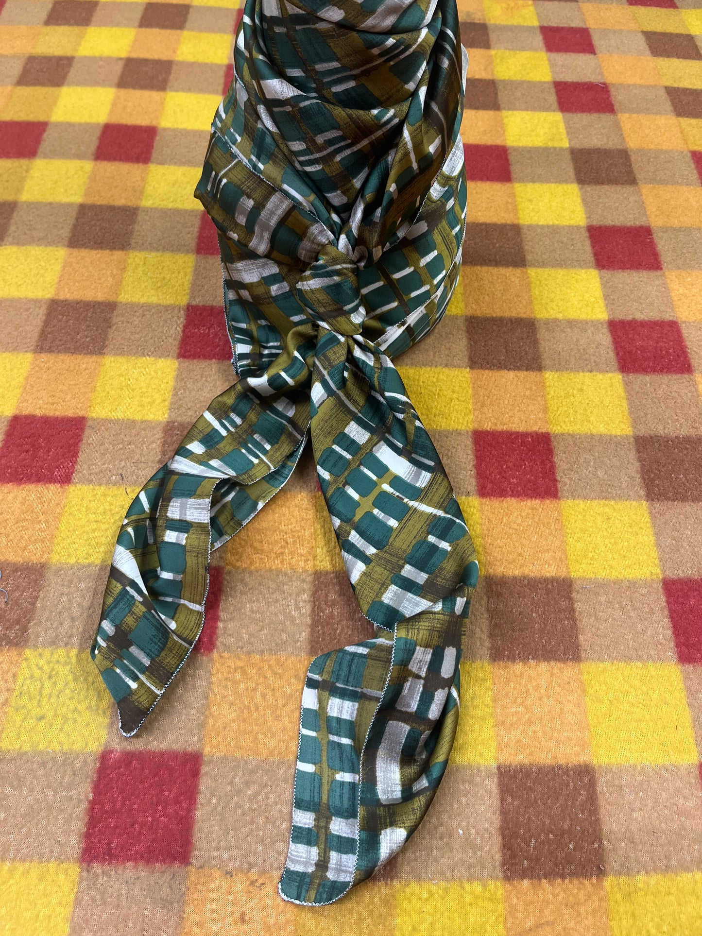 Wild Rag 45x45 green plaid