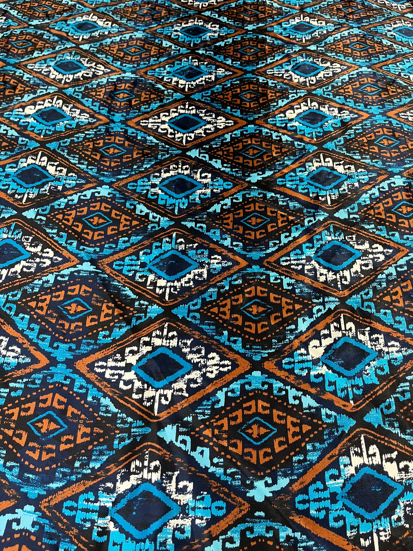 Blue/brown chevron