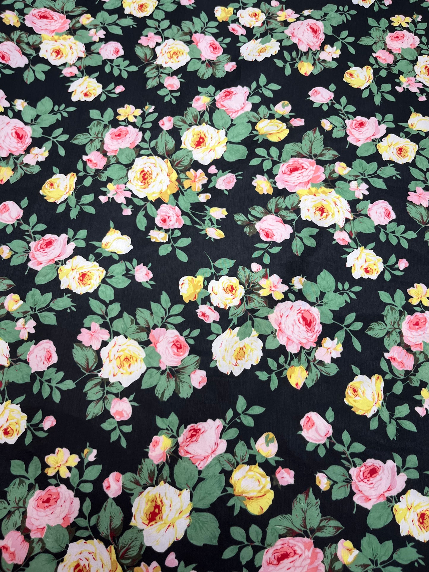 Wild Rags 45x45 pink/yellow roses