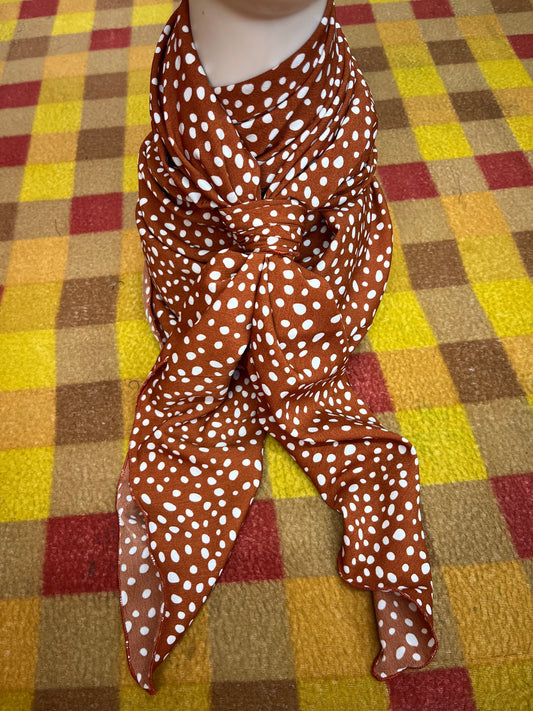 Wild Rags 45x45 rust/white  polka dot