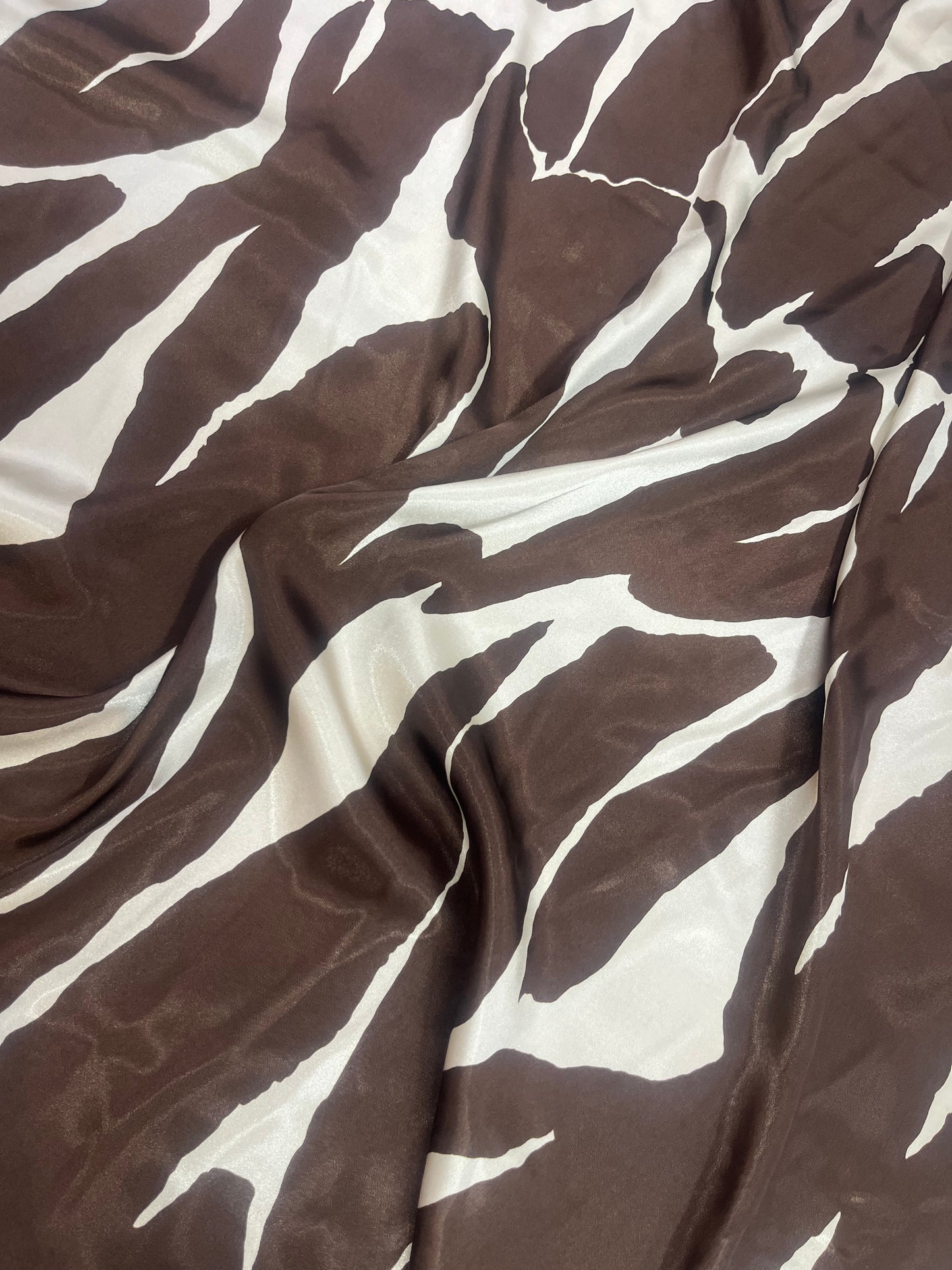 Wild Rag 45x45 Brown/white animal print/ zebra