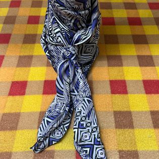 45x45 Wild Rag purple/white diamond