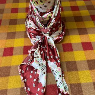 45x45 Wild Rag pink/maroon candy dots