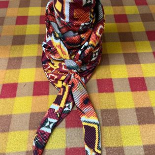 45x45 Wild Rag maroon/yellow tribal