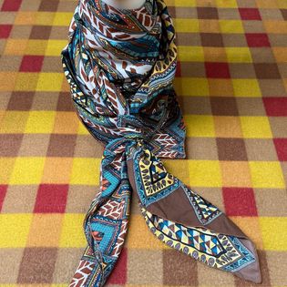 45x45 Wild Rag brown/green diamond tribal