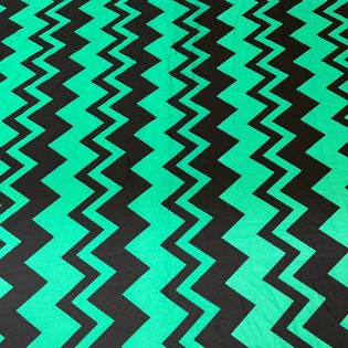 45x45 Wild Rag green/ black zigzag