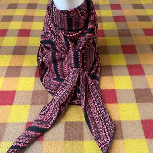 45x45 Wild Rag pink/black zig zag