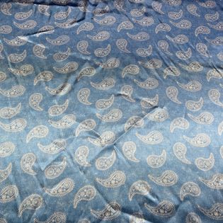 45x45 Wild Rag baby blue/ paisley