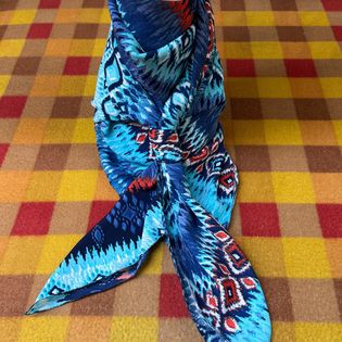 45x45 Wild Rag blue/red tribal